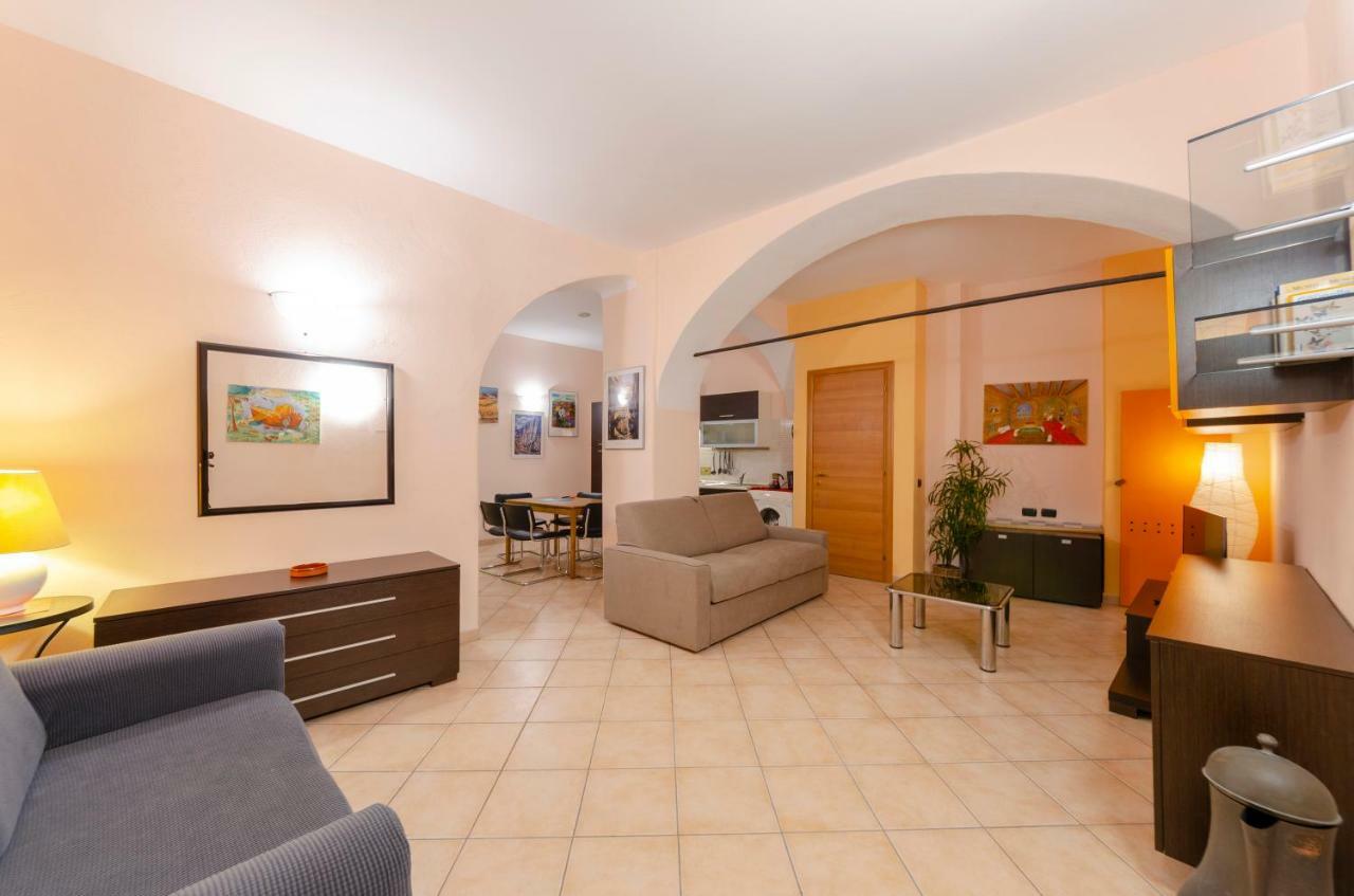 Апартаменти Joivy Warm Family Apt Near Porto Antico Генуя Екстер'єр фото